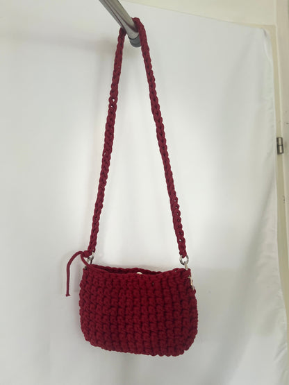 mini-haekeltasche-weinrot-baumwolle.jpg